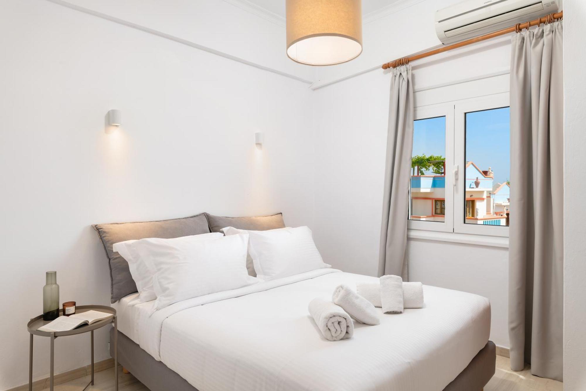Thelesi Apartments Stalós Extérieur photo