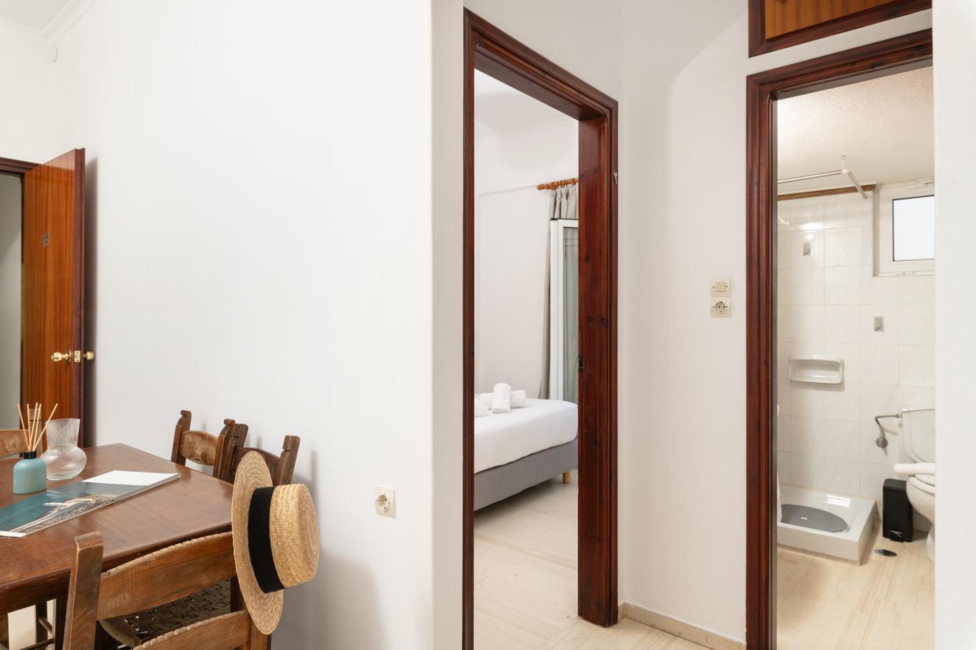 Thelesi Apartments Stalós Extérieur photo